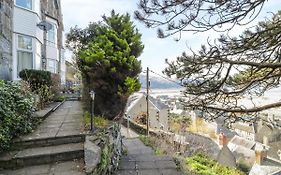 Seaview Apartment