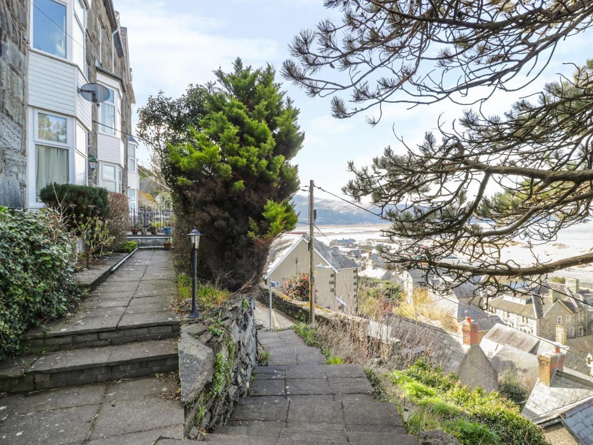 Seaview Apartment Barmouth Exterior photo